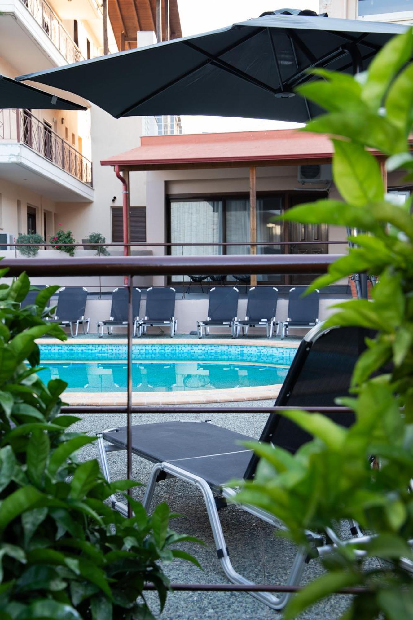 Sunset Inn Kriopigi Ngoại thất bức ảnh