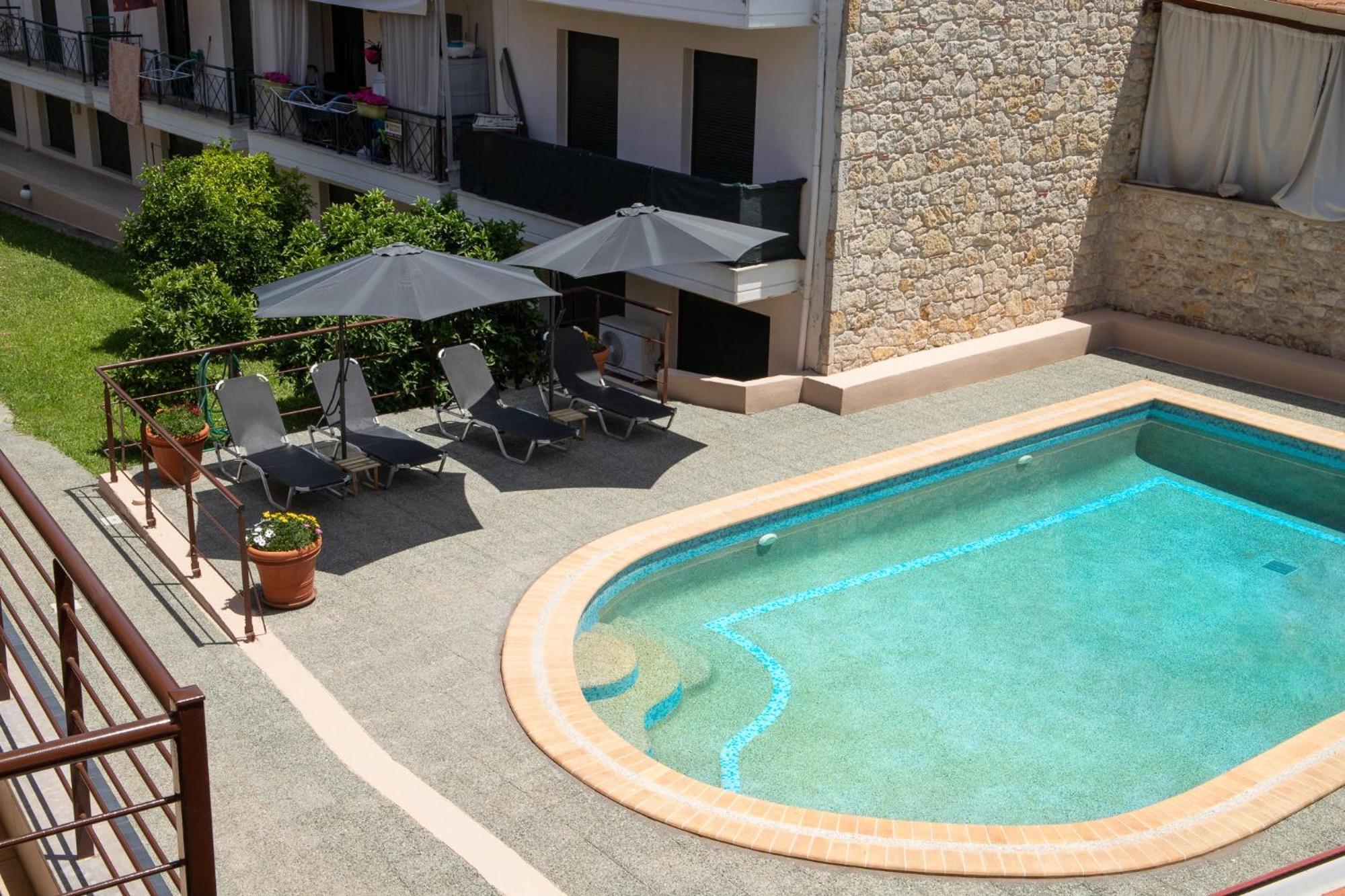 Sunset Inn Kriopigi Ngoại thất bức ảnh