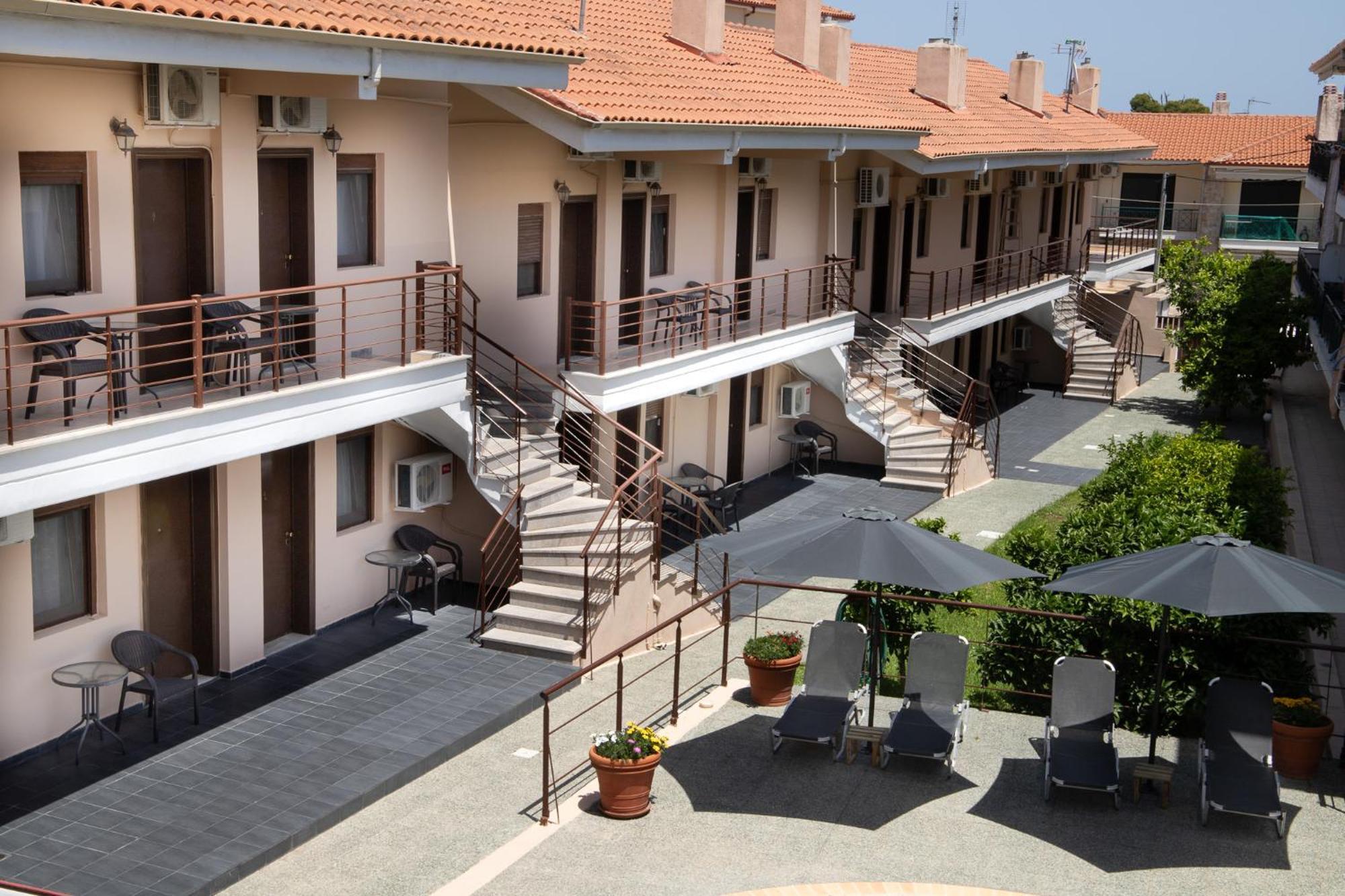 Sunset Inn Kriopigi Ngoại thất bức ảnh