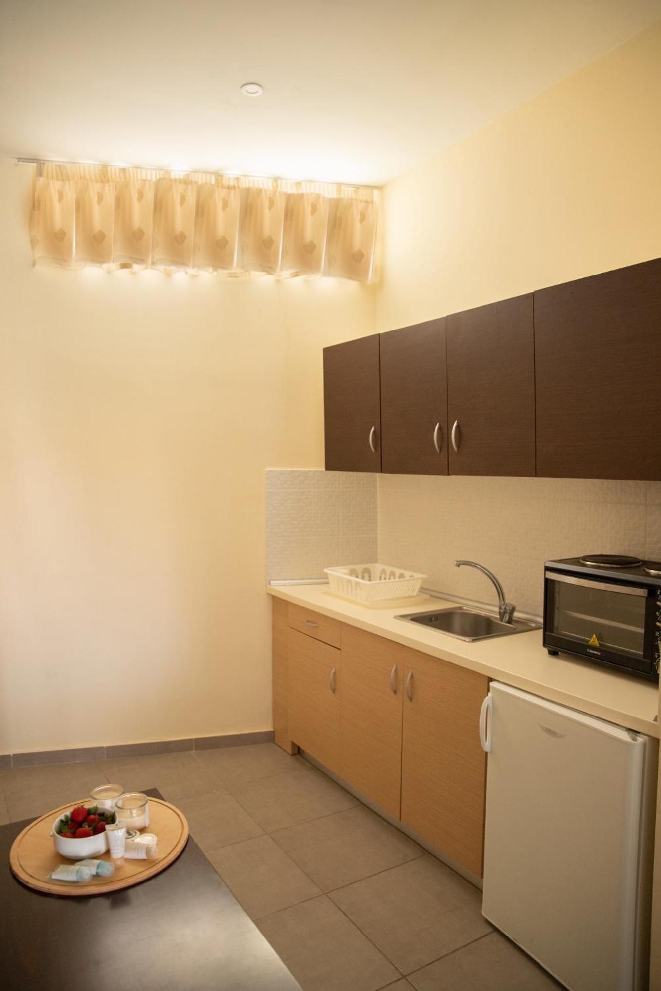 Sunset Inn Kriopigi Phòng bức ảnh